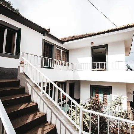 Lovely Place In With Wonderful Seaview São Vicente